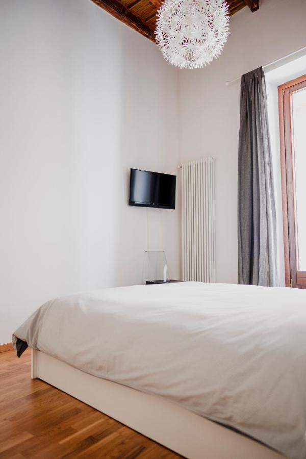 Casa Romeo Apartment Cuneo Ngoại thất bức ảnh